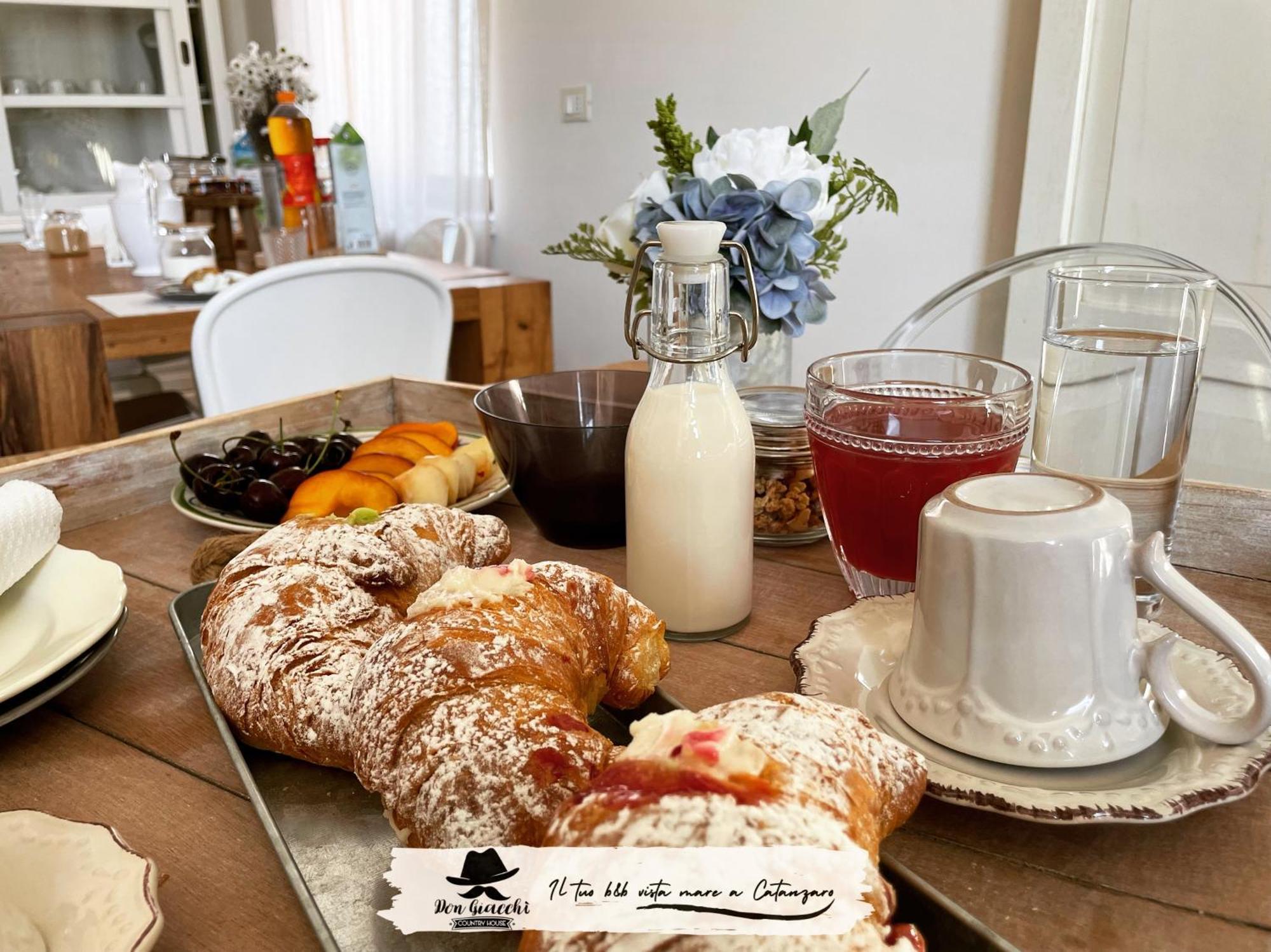 Don Giacchi Country House Катандзаро Екстериор снимка
